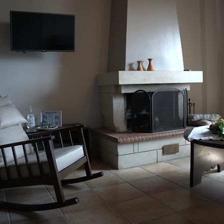 Αργουλιάς Aparthotel Tzermiadon Bagian luar foto